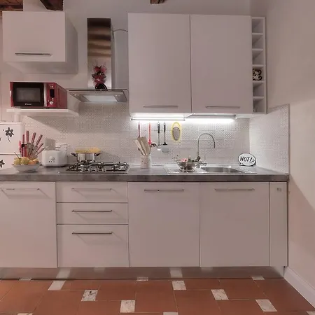 Apartment Piazza Del Carmine, Flo *